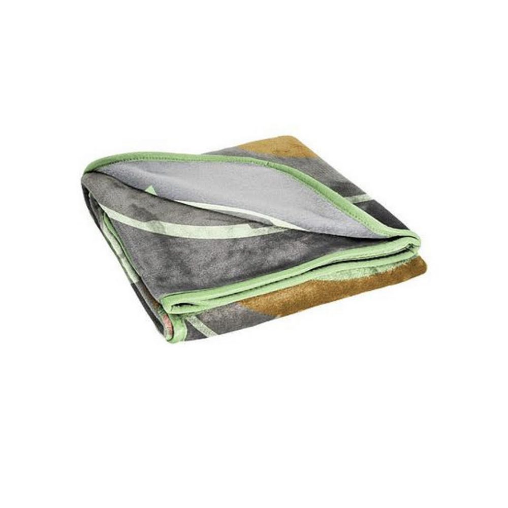 Fully Licensed Mandalorian Precious Cargo Large Fleece Blanket.pk of 3 - Image 2